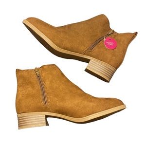 Tan suede womens booties